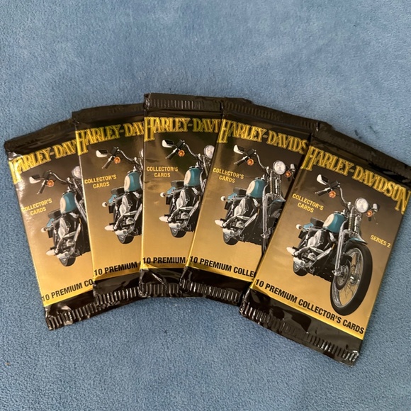 5 packs of 1992 Harley Davidson Collector’s Cards, series 2, factory sealed - Picture 2 of 4